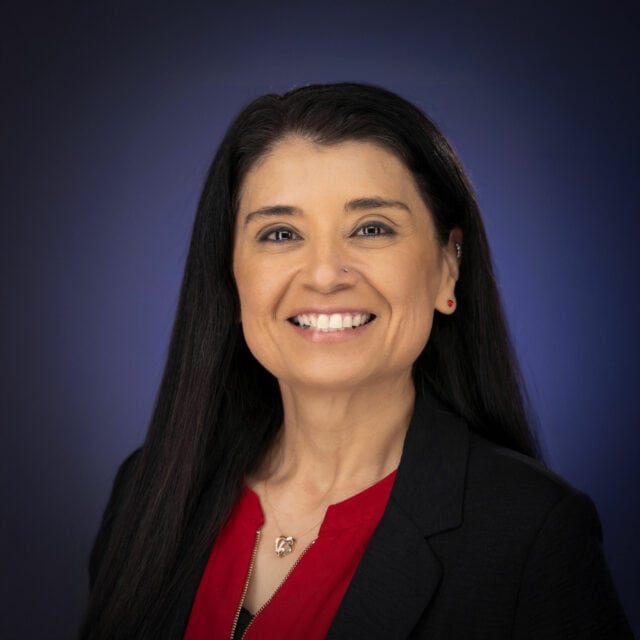 Terri Garcia Linares headshot